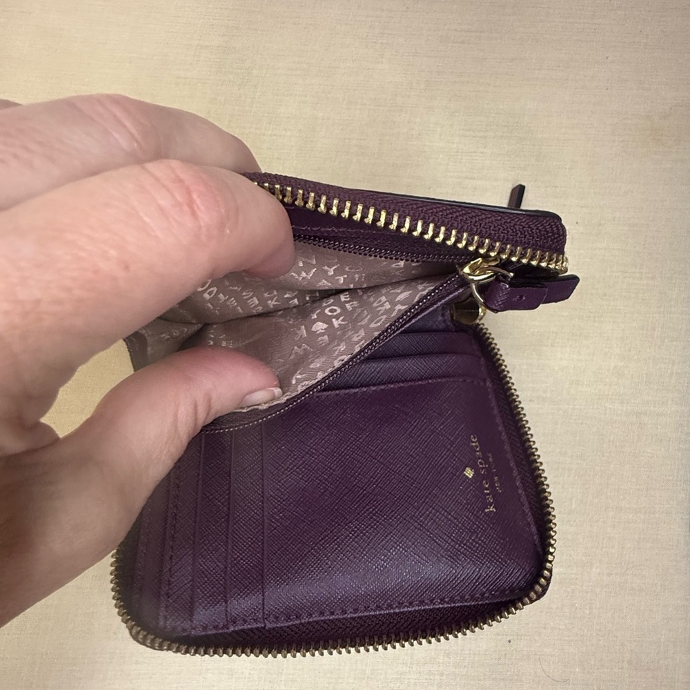 Kate Spade Burgundy Zip-Around Wallet - Like New - Picture 4 of 6